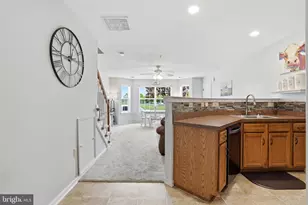 2026 Berkeley Dr, Pennsburg, PA 18073 - Photo 9