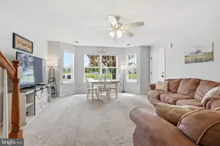 2026 Berkeley Dr, Pennsburg, PA 18073 - Photo 5