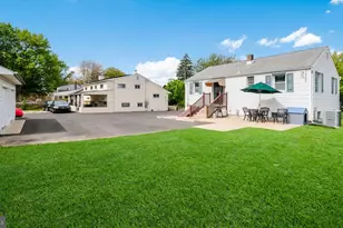 223 Fitzwatertown Rd, Willow Grove, PA 19090 - Photo 25