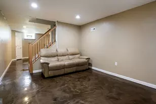 223 Fitzwatertown Rd, Willow Grove, PA 19090 - Photo 17