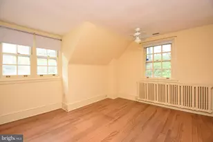 105 E Logan St, Norristown, PA 19401 - Photo 39