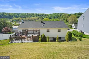 258 Tennessee Ave, Conshohocken, PA 19428 - Photo 83