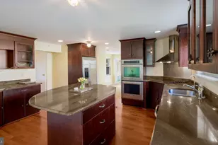 1734 Fitzwatertown Rd, Willow Grove, PA 19090 - Photo 17