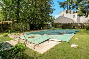 1734 Fitzwatertown Rd, Willow Grove, PA 19090 - Photo 41