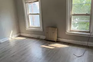 325 E Moore St, Norristown, PA 19401 - Photo 5