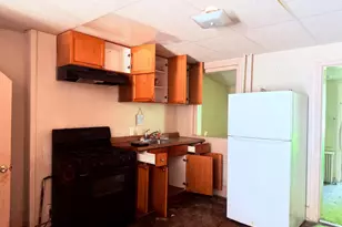 325 E Moore St, Norristown, PA 19401 - Photo 17