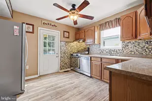 140 Warren St, Willow Grove, PA 19090 - Photo 7