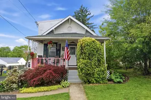 140 Warren St, Willow Grove, PA 19090 - Photo 1