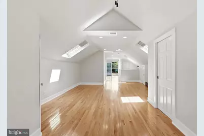 272 E North Lane, Conshohocken, PA 19428 - Photo 19