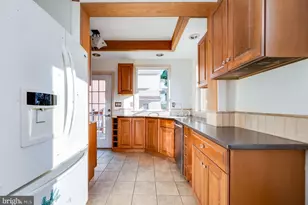 591 Dotts St, Pennsburg, PA 18073 - Photo 17