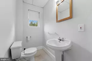 221 Ardmore Ave, Ardmore, PA 19003 - Photo 11