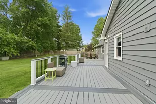642 Knoll Dr, Lansdale, PA 19446 - Photo 49