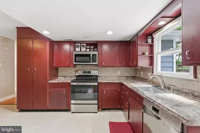 642 Knoll Drive, Lansdale, PA 19446 - Photo 13