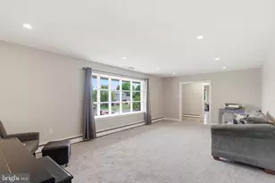 642 Knoll Dr, Lansdale, PA 19446 - Photo 11