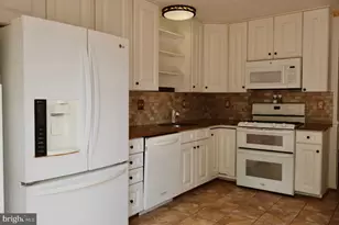 3369 Woodland Cir, Huntingdon Valley, PA 19006 - Photo 17