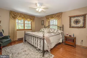 225 Parkview Ct, Harleysville, PA 19438 - Photo 23