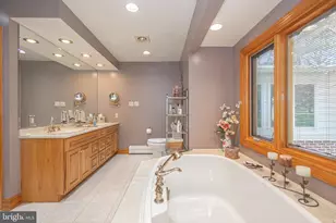225 Parkview Ct, Harleysville, PA 19438 - Photo 27
