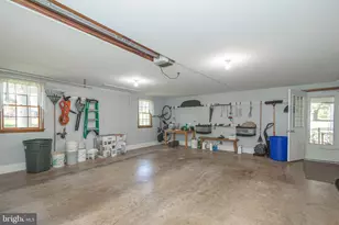 225 Parkview Ct, Harleysville, PA 19438 - Photo 39