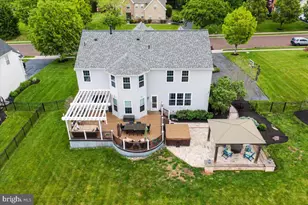 144 Fox Run Dr, Collegeville, PA 19426 - Photo 5