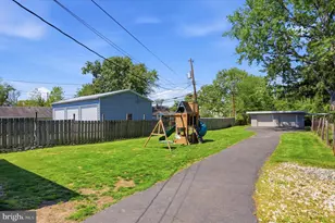 235 W King St, Pottstown, PA 19464 - Photo 31