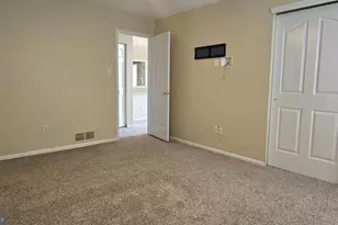 208 Foxmeadow Dr, Royersford, PA 19468 - Photo 21