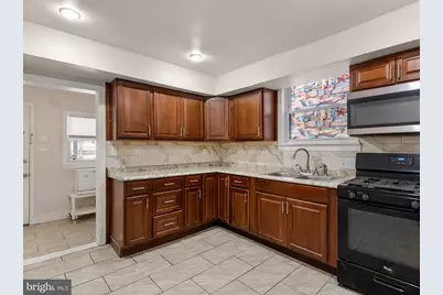 640 Astor Street, Norristown, PA 19401 - Photo 9