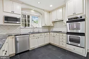 419 Chapel Rd, Elkins Park, PA 19027 - Photo 13