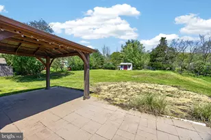 723 Wendy Dr, Pottstown, PA 19464 - Photo 11