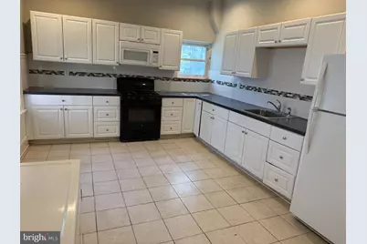 310 N Charlotte Street, Pottstown, PA 19464 - Photo 11