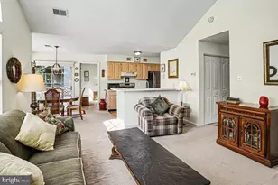 1102 Foxmeadow Dr, Royersford, PA 19468 - Photo 5