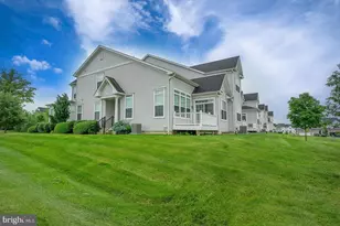 453 Barclays Wy, Phoenixville, PA 19460 - Photo 3