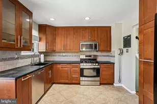 247 Winchester Dr, Horsham, PA 19044 - Photo 9