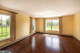 801 Upper Mainland Rd, Harleysville, PA 19438 - Photo 3