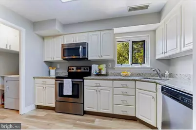 1750 Oakwood Terrace #16C, Narberth, PA 19072 - Photo 5