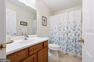 100 Oxford Rd, Lansdale, PA 19446 - Photo 27