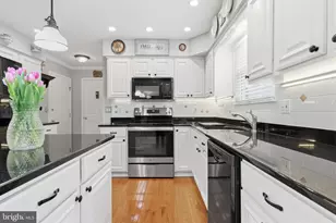 100 Oxford Rd, Lansdale, PA 19446 - Photo 5