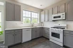 58 Stuart Dr, East Norriton, PA 19401 - Photo 15