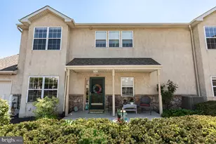 58 Stuart Dr, East Norriton, PA 19401 - Photo 3