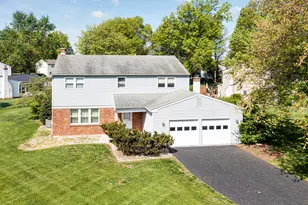 800 Maxwell Pl, Lansdale, PA 19446 - Photo 1