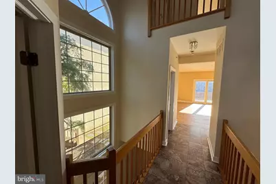 327 Overlook Lane, Conshohocken, PA 19428 - Photo 17
