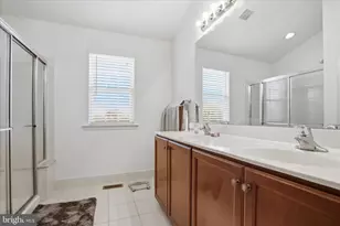 115 Mainland Square Dr, Harleysville, PA 19438 - Photo 19