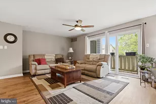 1003 Thornton Ct, North Wales, PA 19454 - Photo 3