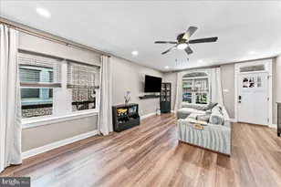 134 Walnut St, Mont Clare, PA 19453 - Photo 3