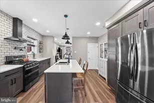 134 Walnut St, Mont Clare, PA 19453 - Photo 9