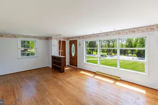 883 Bleim Rd, Pottstown, PA 19464 - Photo 5