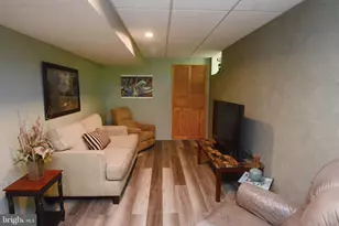 518 Berkshire Dr, Souderton, PA 18964 - Photo 55