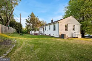 33 Cedar Grove Rd, Conshohocken, PA 19428 - Photo 15