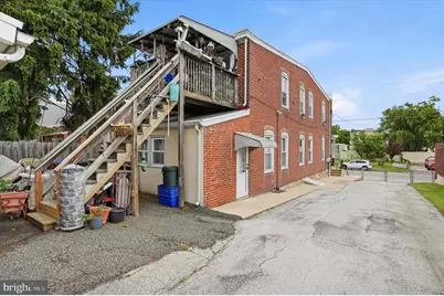815 Tremont Avenue, Norristown, PA 19401 - Photo 3