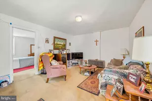 815 Tremont Ave, Norristown, PA 19401 - Photo 5