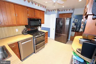 178 Sleighride Rd, Willow Grove, PA 19090 - Photo 15